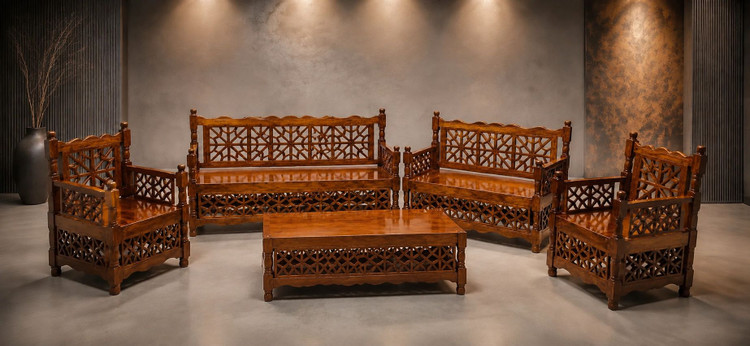 سرویس مبلمان سنتی ۵ تکه مدل شاهنشین با طراحی مشبک کلاسیک